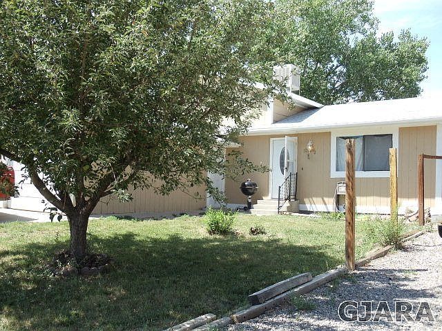 2nd image of 3206 1/2 Bunting Ave
