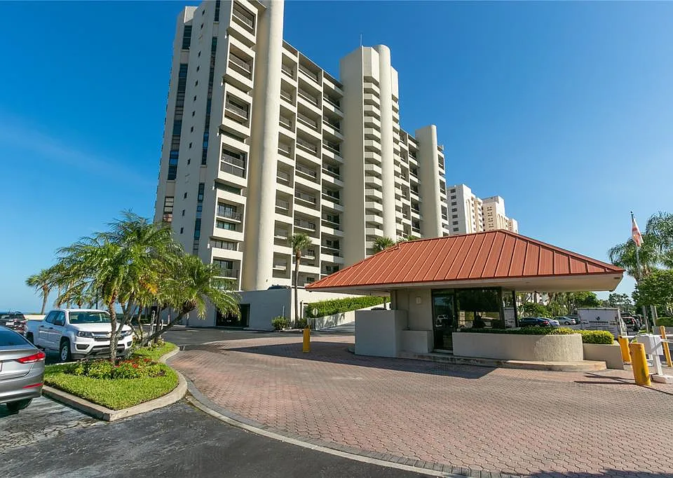 1290 Gulf Blvd #1603