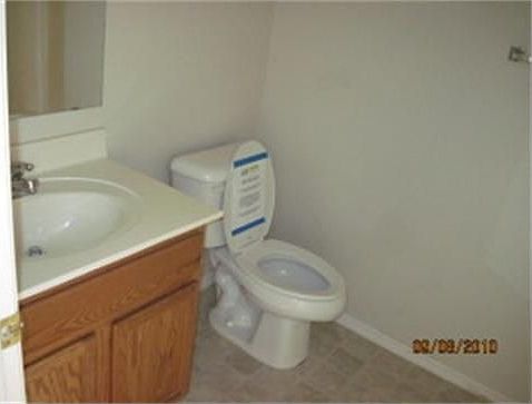 5th image of 3416 S 97th Dr
