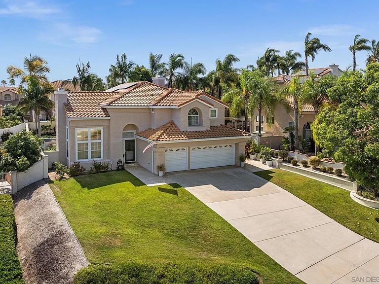 623 Dorinda Dr — Photo 8