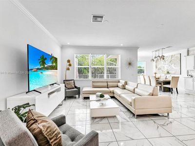 1083 Eucalyptus Dr, Hollywood, FL, 33021