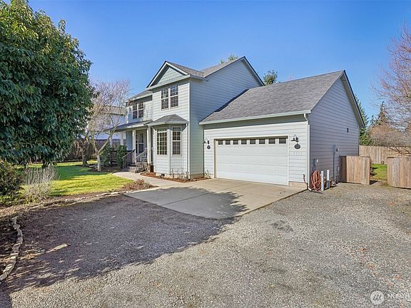 2nd image of 2208 NE 104th Street
