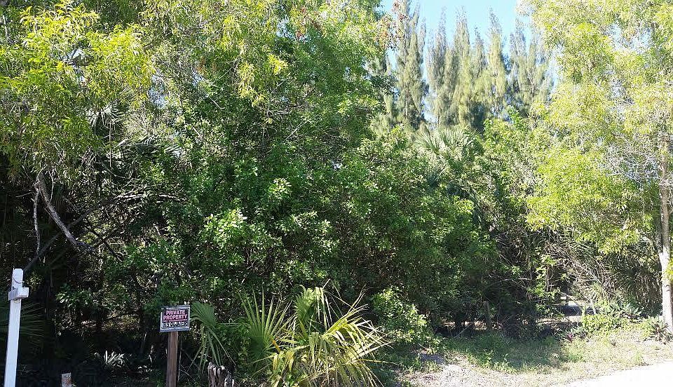 2nd image of 6789 Wilson Rd