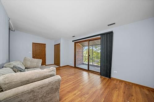 5th image of 9910 Shady Ln #5706