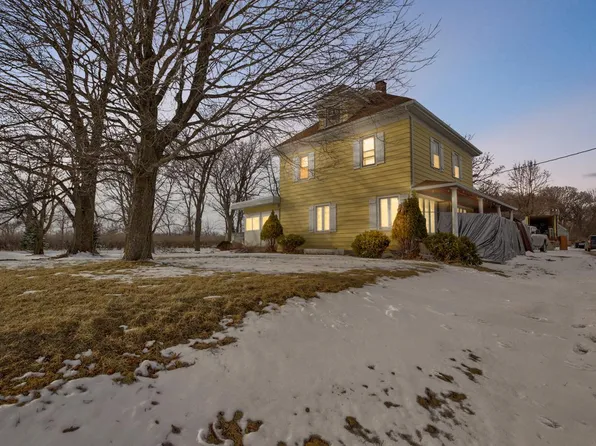 84344 320th St, Ellendale, MN 56026