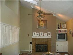 5th image of 8633 Datapoint Dr APT 208