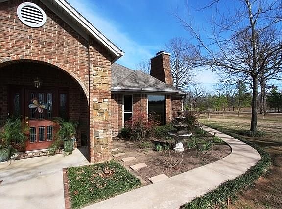 2nd image of 11182 Farm Road 197
