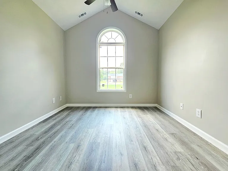 7796 Buttonwood Ave — Photo 21