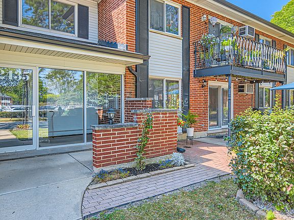 2nd image of 2435 E Brandenberry Ct APT 1L