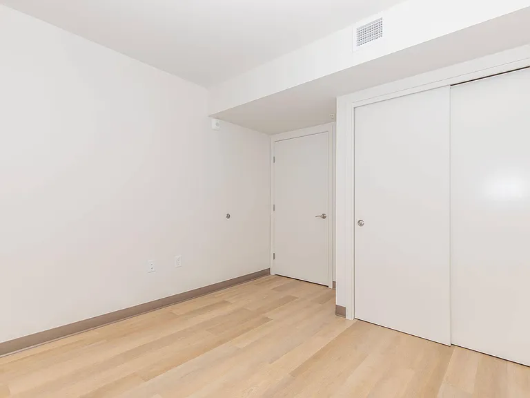 Beacon Pacific Village Apartments — Photo 50
