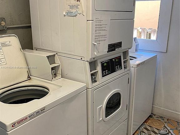 3rd image of 1615 Pennsylvania Ave APT 9