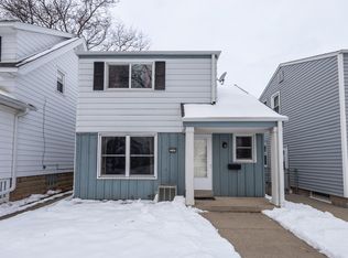 2149 S 61st St, West Allis, WI 53219