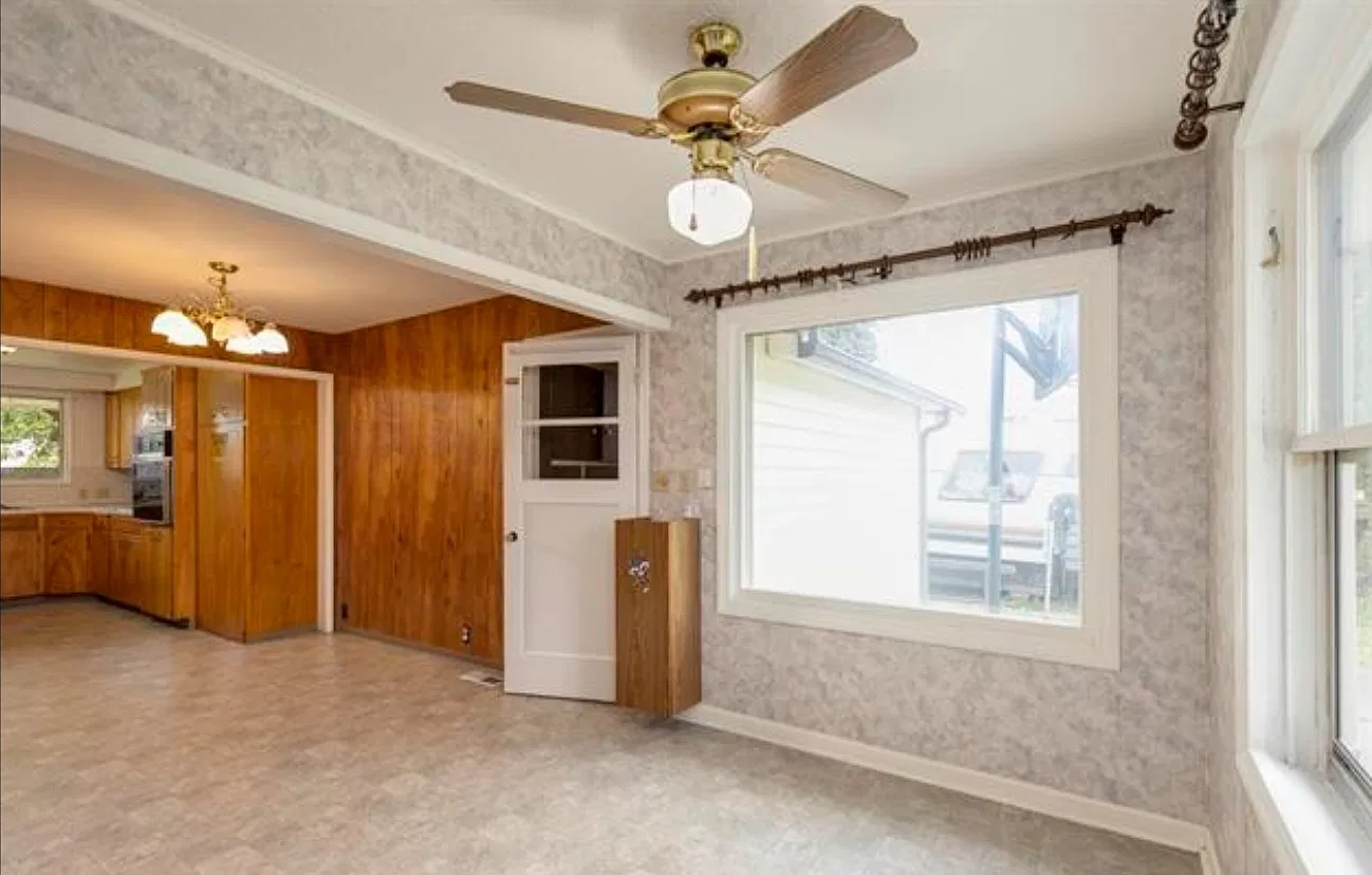 3 bed, 2018 sqft, $2,600 — Photo 3