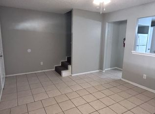 Las Violetas Apartments, Edinburg, TX 78541