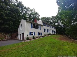 6 Tomkins Ave, Stony Pt, NY 10980