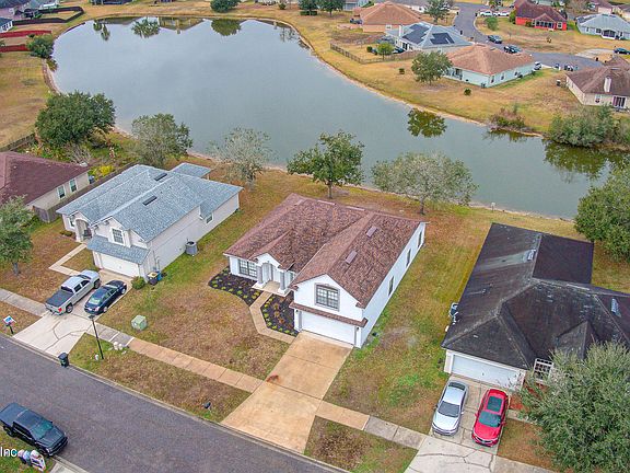 4th image of 10128 LANCASHIRE Drive