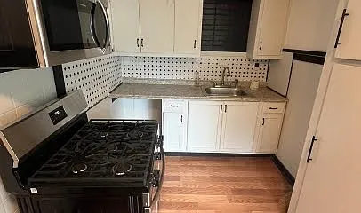 3 bed, 1240 sqft, $1,400 — Photo 2