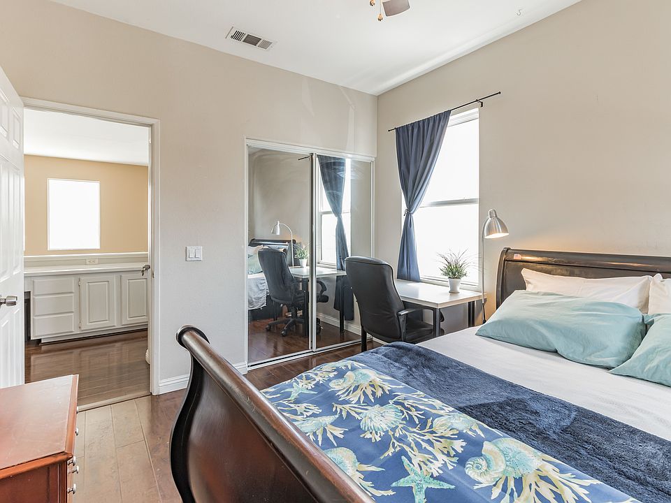 Queen bed