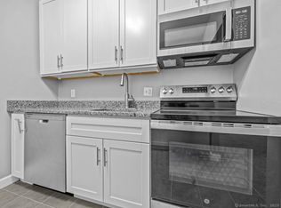 304 Pine Rock Ave APT C4, Hamden, CT 06514