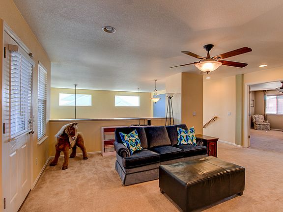 Large Loft Area Upstairs 