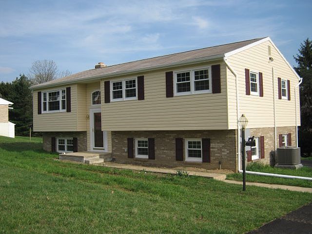 Front facing street
