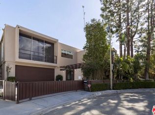 3868 Beverly Ridge Dr, Sherman Oaks, CA 91423