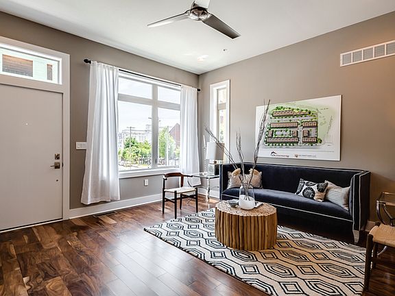 www.bootscorealty.com