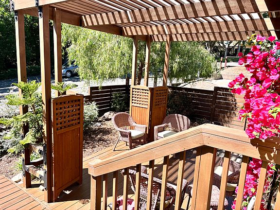 Front Yard Patio