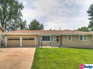 4235 G St, Omaha, NE 68107