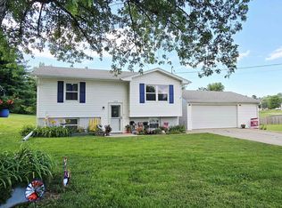 1009 15th Ave E, Oskaloosa, IA 52577