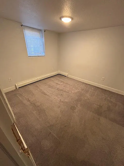 1 bed, 700 sqft, $1,200 — Photo 4