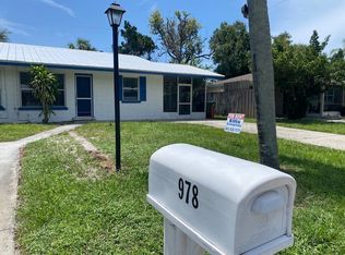 978 Osborne Dr, Sarasota, FL 34234