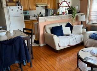4557 160th St APT 2, Flushing, NY 11358