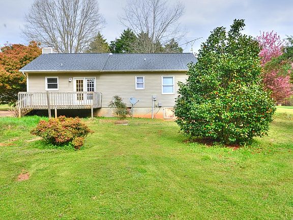 2nd image of 1218 Sundown Dr