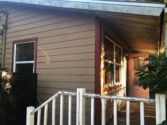 2nd image of 710 N Arcadia Ave