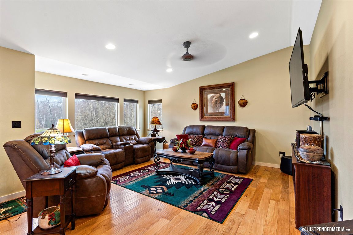 next background image