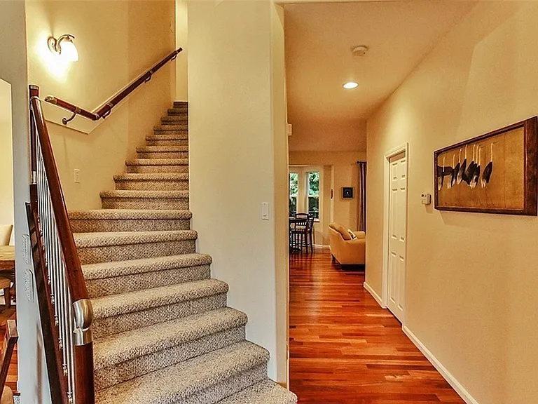 7310 Fern Vista Pl SW — Photo 8