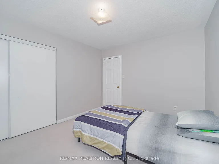 59 Scottsdale Dr — Photo 20