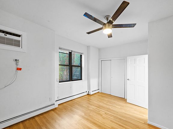 3rd image of 71 Wyckoff St #2D