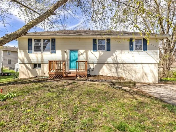 602 Mark St, Lathrop, MO 64465