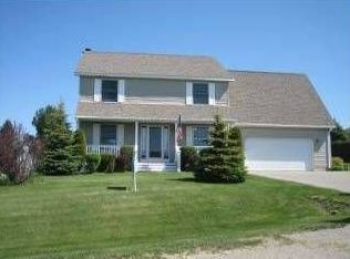 3858 Lorraine Dr, Petoskey, MI 49770