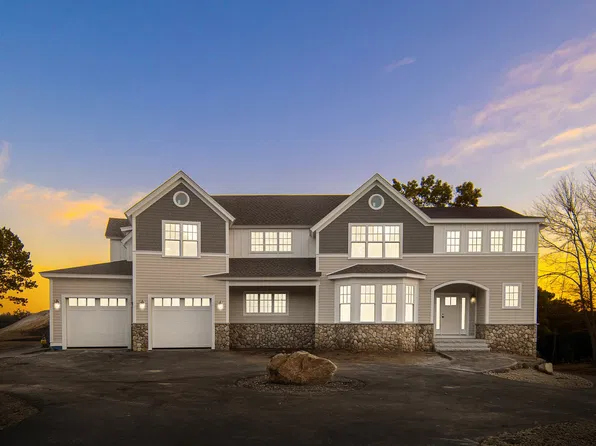 167 Atlantic St, Gloucester, MA 01930