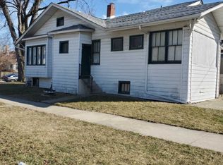 1600 S 7th Ave, Maywood, IL