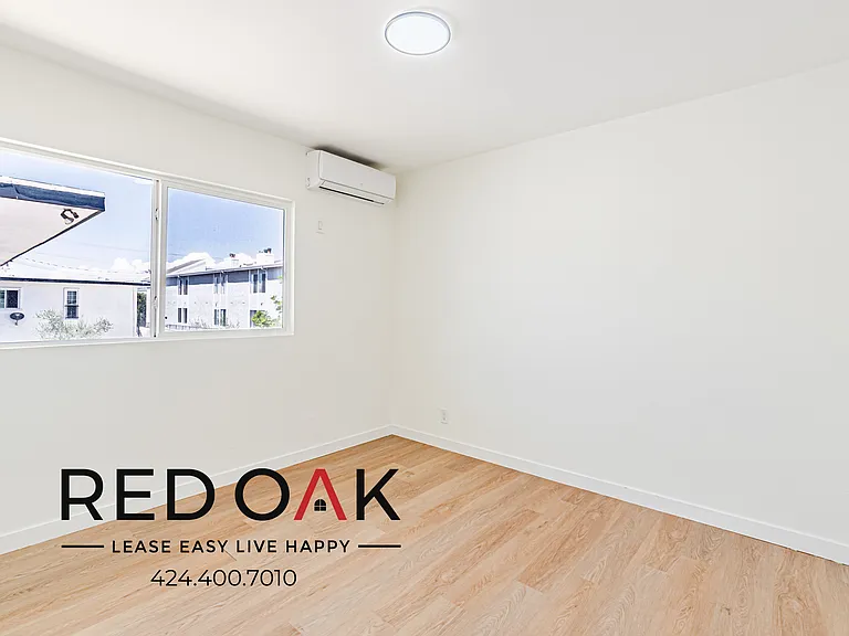 1540 W 145th St #14 — Photo 21