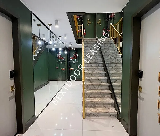 41 Van Wagenen Ave #4LM — Photo 8