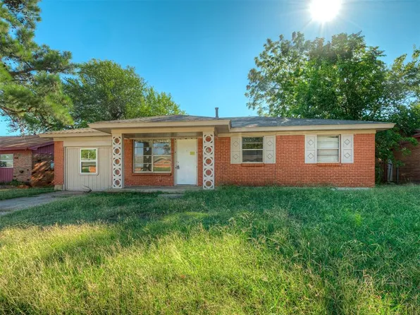 1316 McGregor Dr, Midwest City, OK 73130