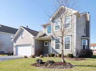 866 Oak Ridge Blvd, Elgin, IL 60120