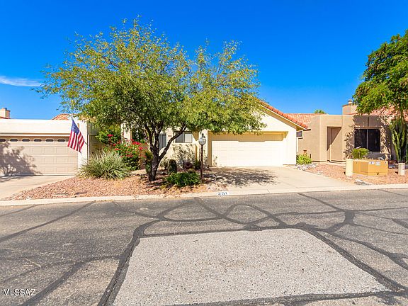 2nd image of 251 E Belcourte Pl