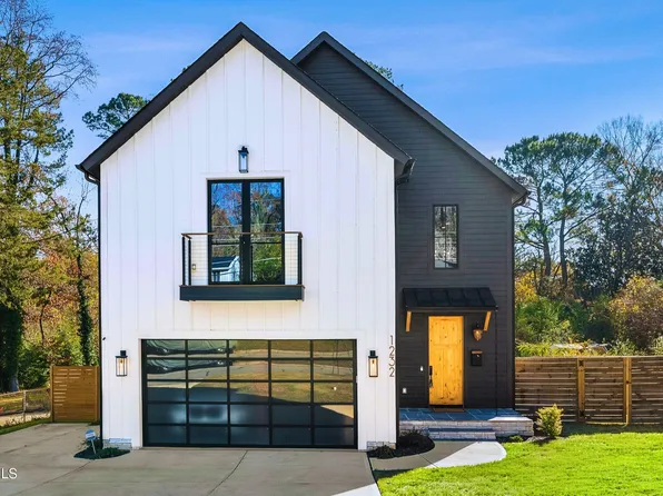 1232 Somerset Rd, Raleigh, NC 27610