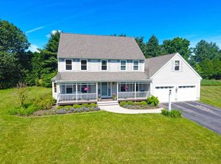 11 Mockingbird Ln, Walpole, MA 02081